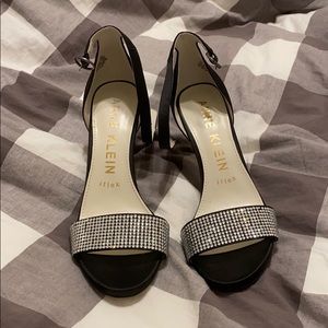 Black Anne Klein iflex Satin Heels Rhinestones 7.5